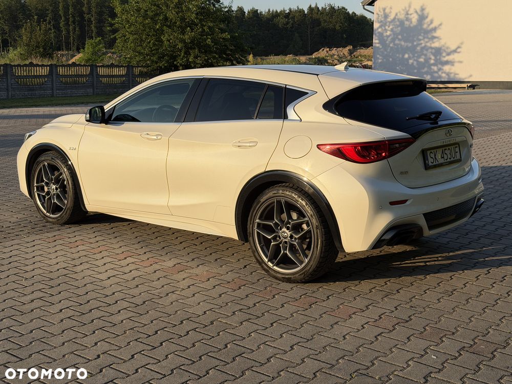 Infiniti Q30 2.2d Sport AWD 7DCT - 8