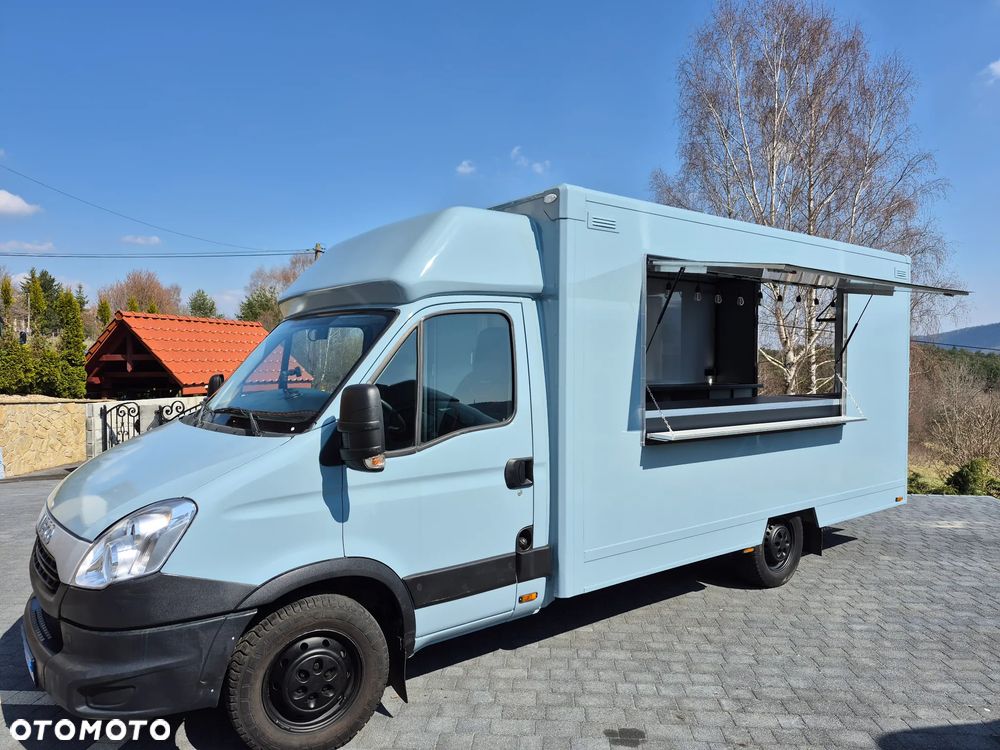 Iveco Specjalny Sklep Bar - 12
