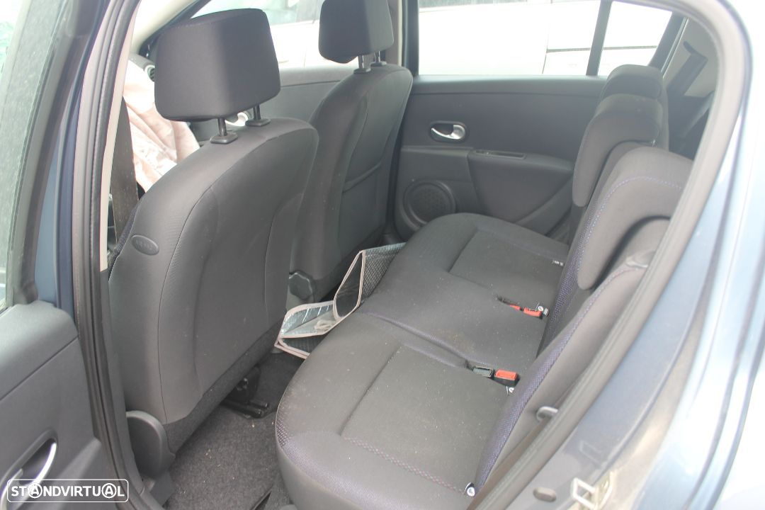 Renault Clio de 2006 - 6
