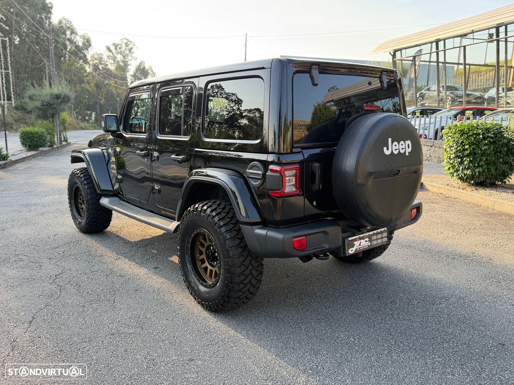 Jeep Wrangler Unlimited - 5