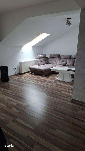 Apartament 2 camere, 77mp, str. Trandafirilor — fotografia 1