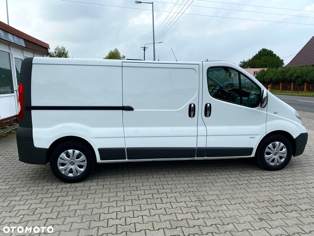 Opel Vivaro - 36
