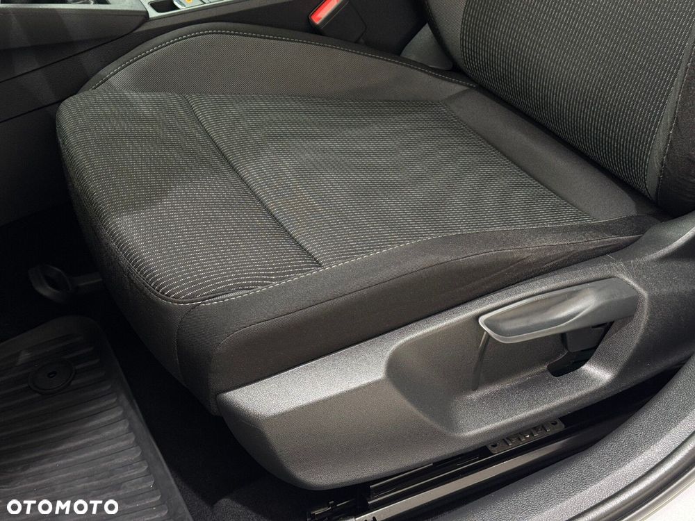 Skoda Octavia 2.0 TDI Ambition - 11