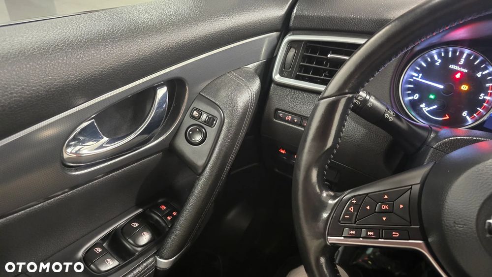 Nissan Qashqai 1.7 dCi Tekna+ - 25