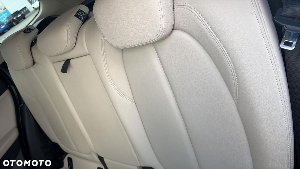 BMW X1 sDrive18d Advantage - 19