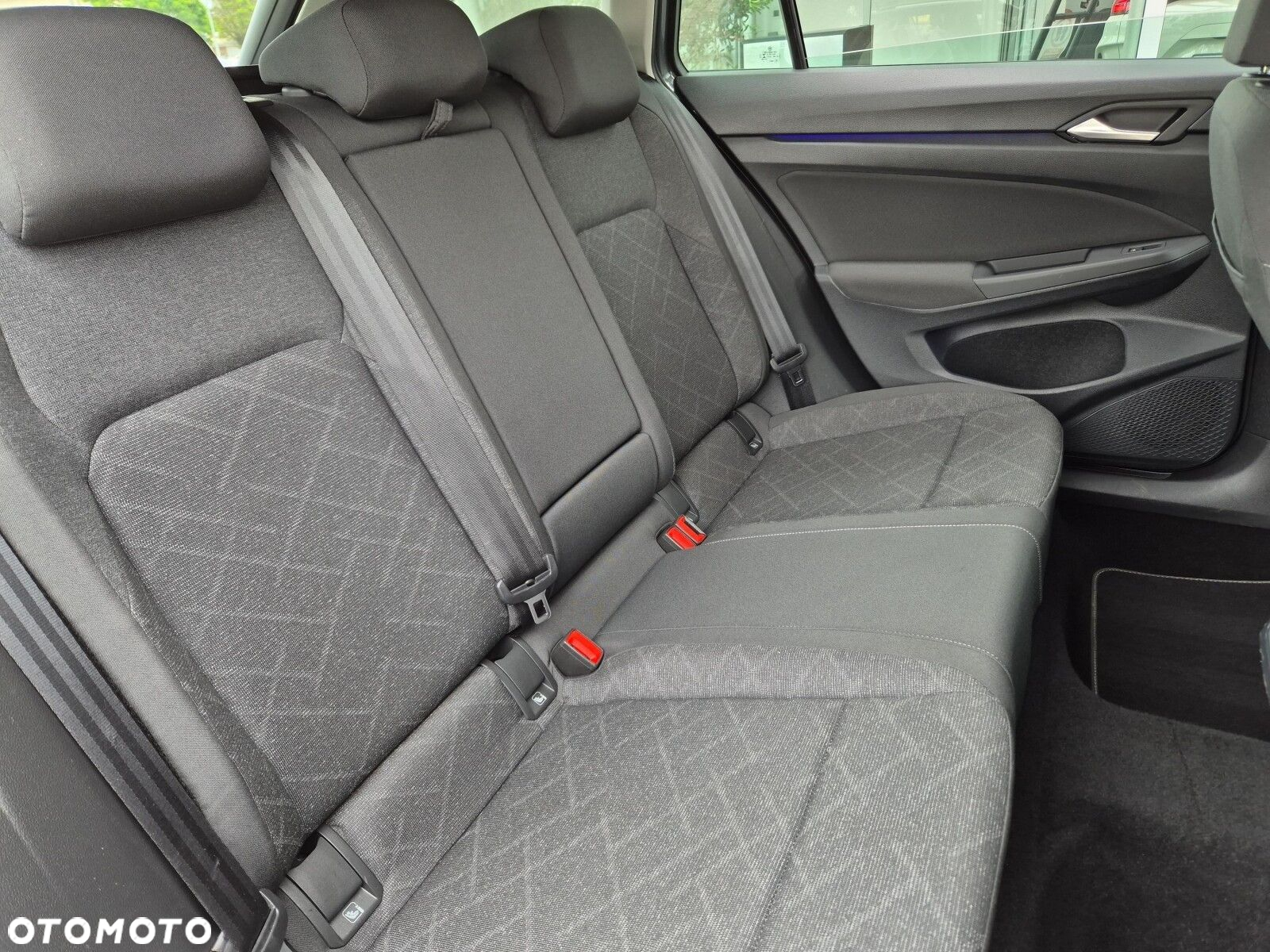 Volkswagen Golf - 15
