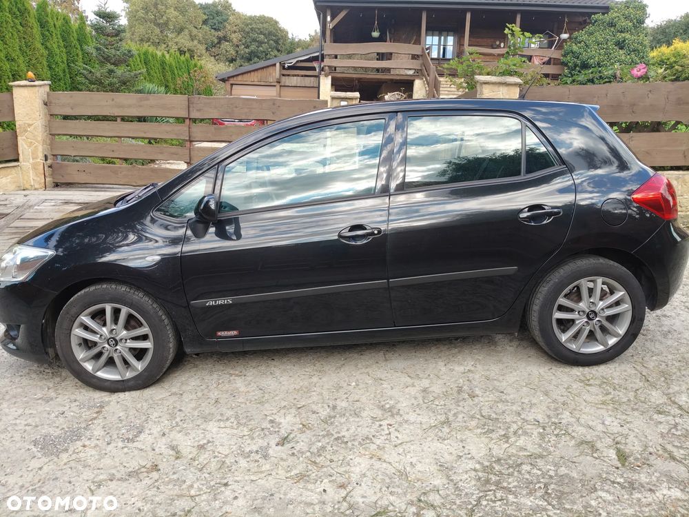 Toyota Auris 1.4 VVT-i Luna - 3
