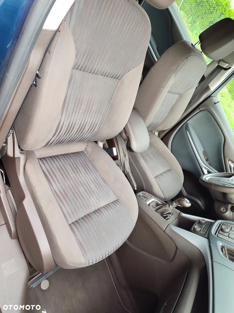 Opel Zafira - 11