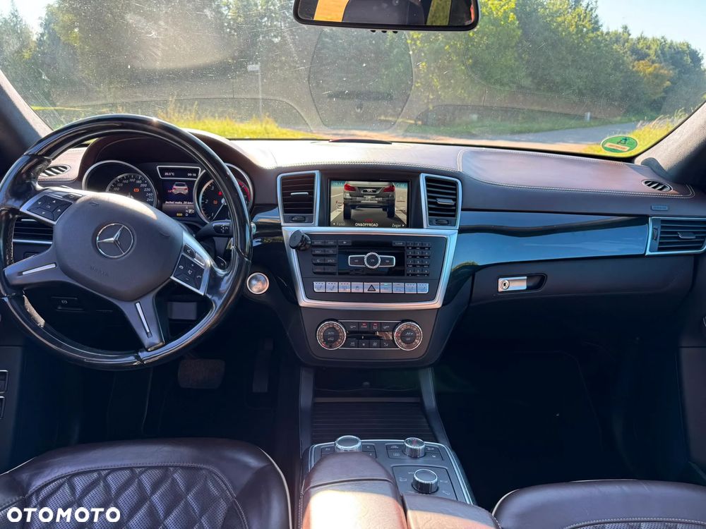 Mercedes-Benz GL 350 BlueTEC 4-Matic - 15