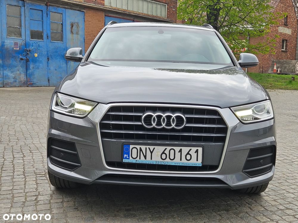 Audi Q3 2.0 TDI Design - 22