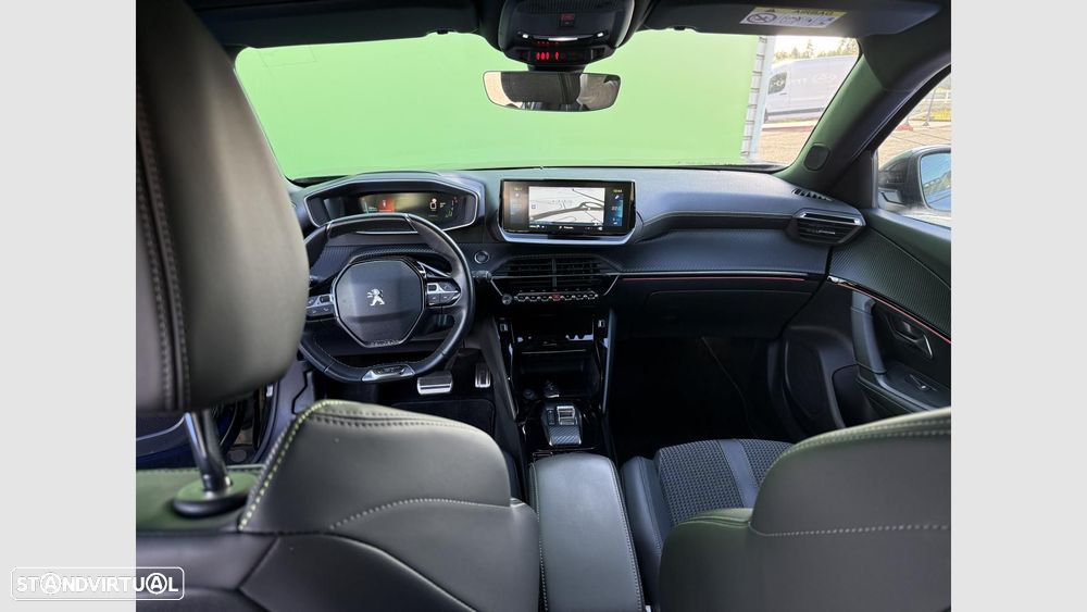 Peugeot e-2008 50 kWh GT - 15