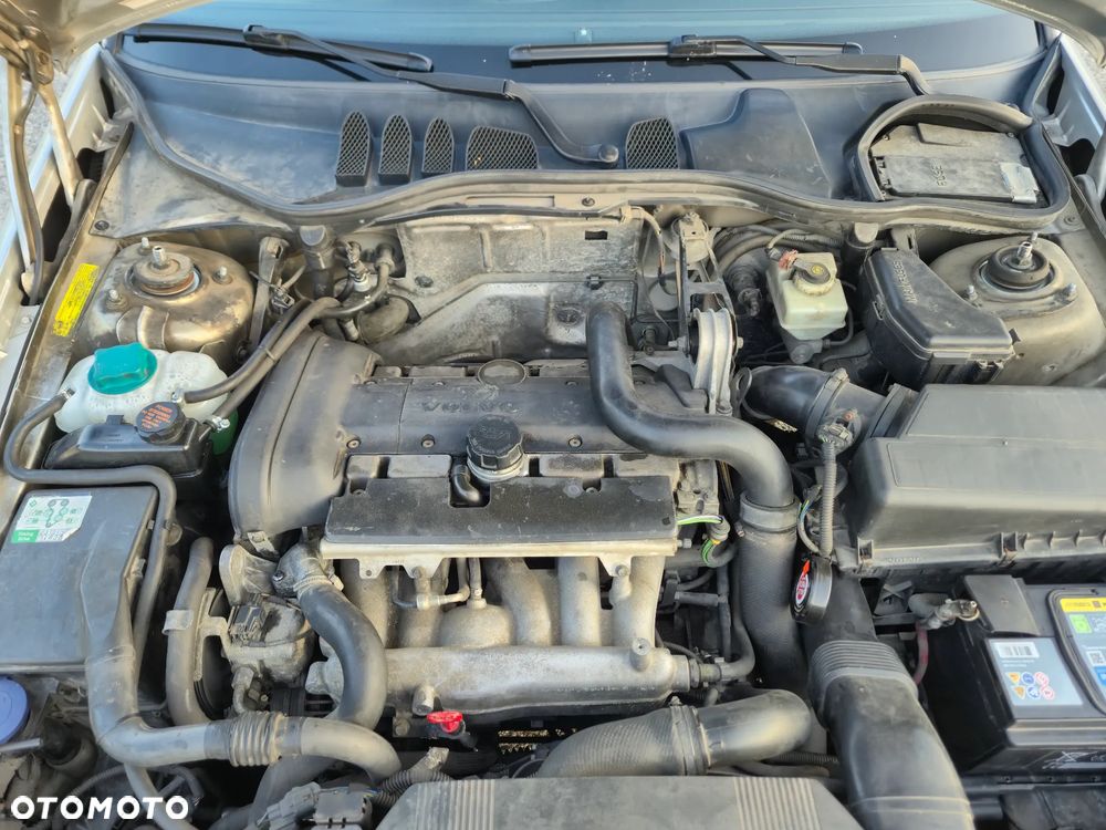 Volvo C70 2.4 Turbo - 11