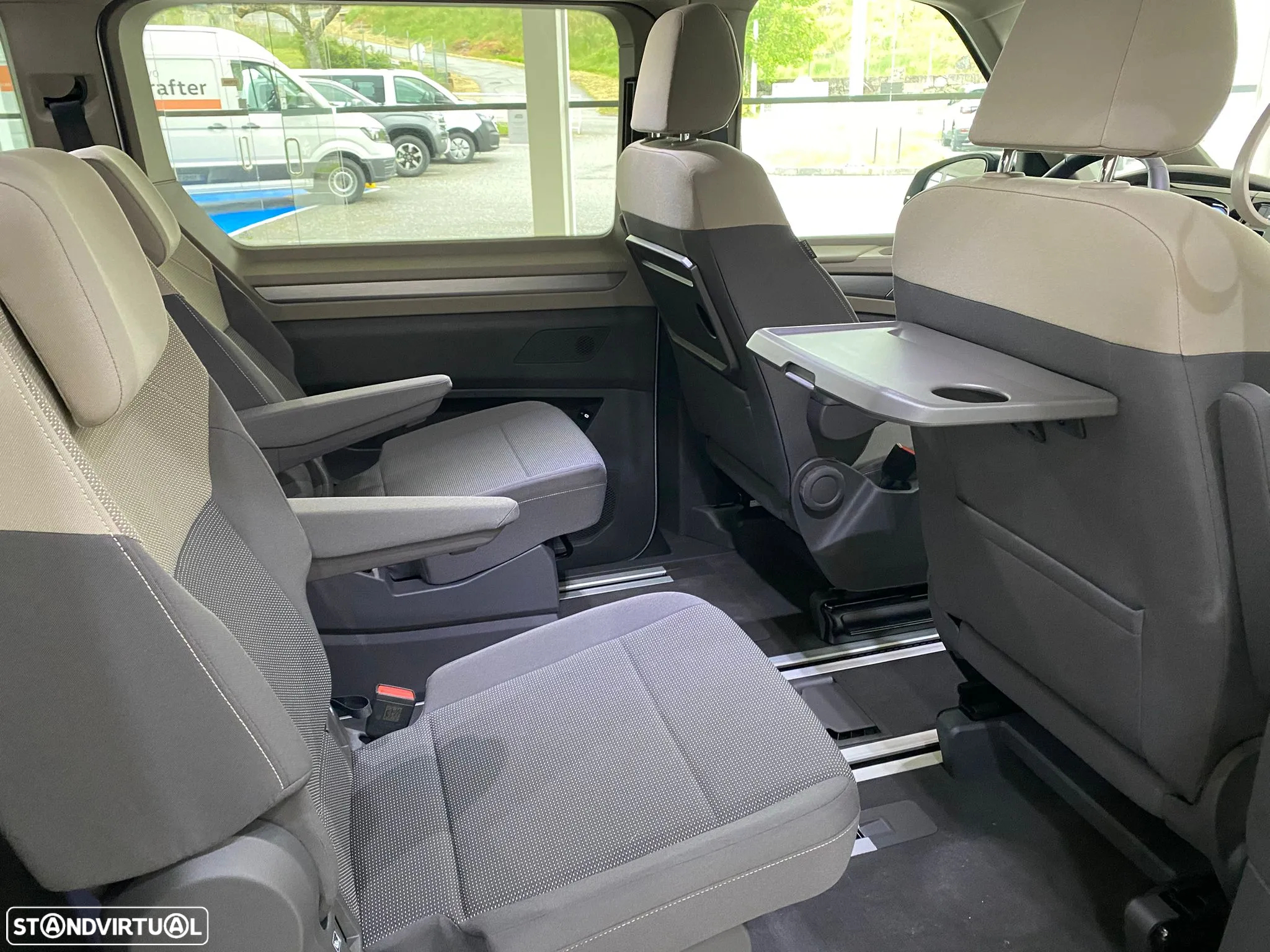 VW Multivan 1.5 TSI e-Hybrid Life DSG - 29