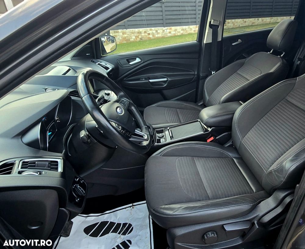 Ford Kuga 2.0 TDCi 4x4 Aut. Titanium - 7