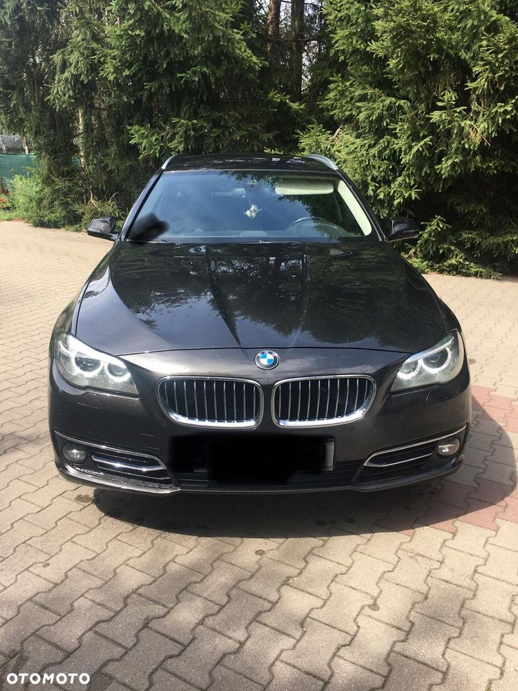 BMW Seria 5 520d xDrive Luxury Line - 1
