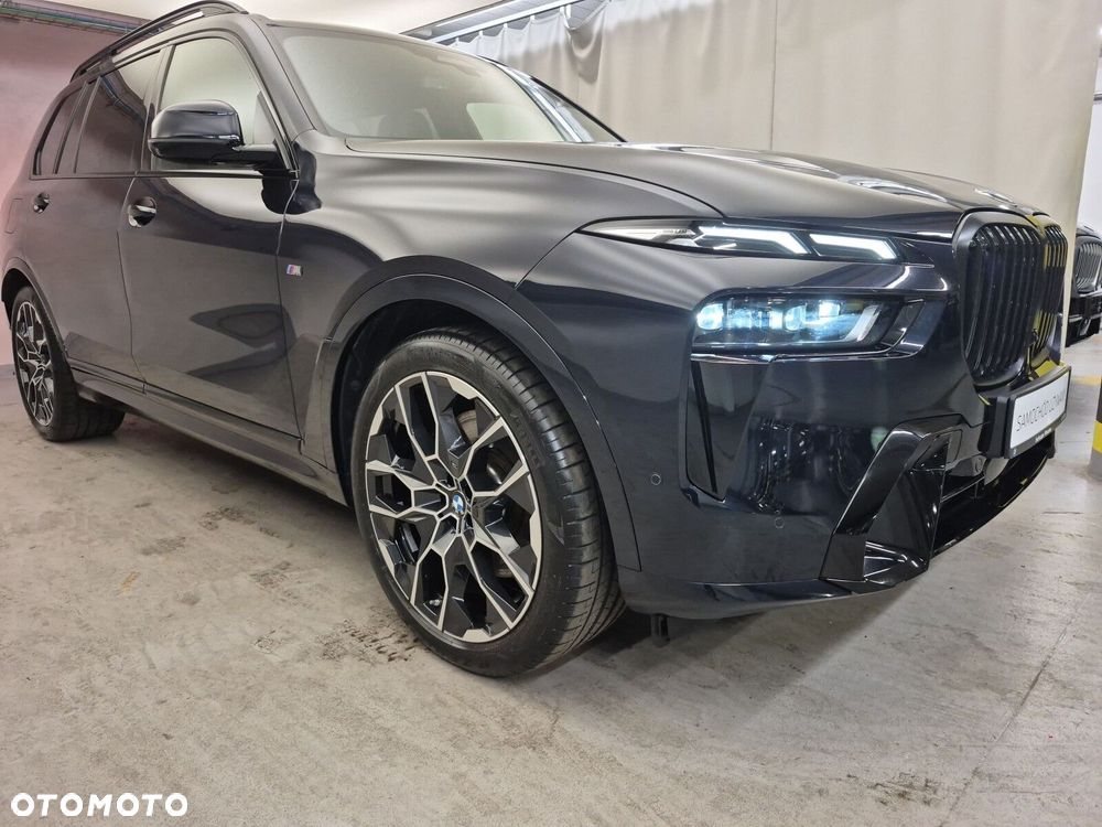 BMW X7 xDrive40d mHEV M Sport sport - 23
