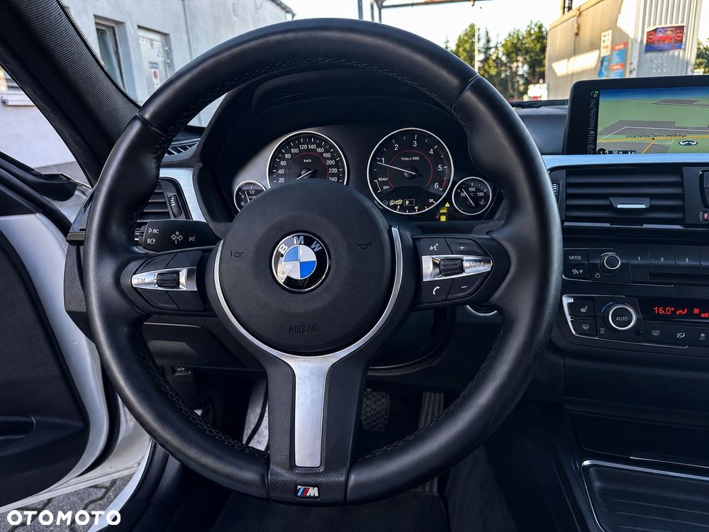 BMW Seria 3 320d M Sport EU6 - 18