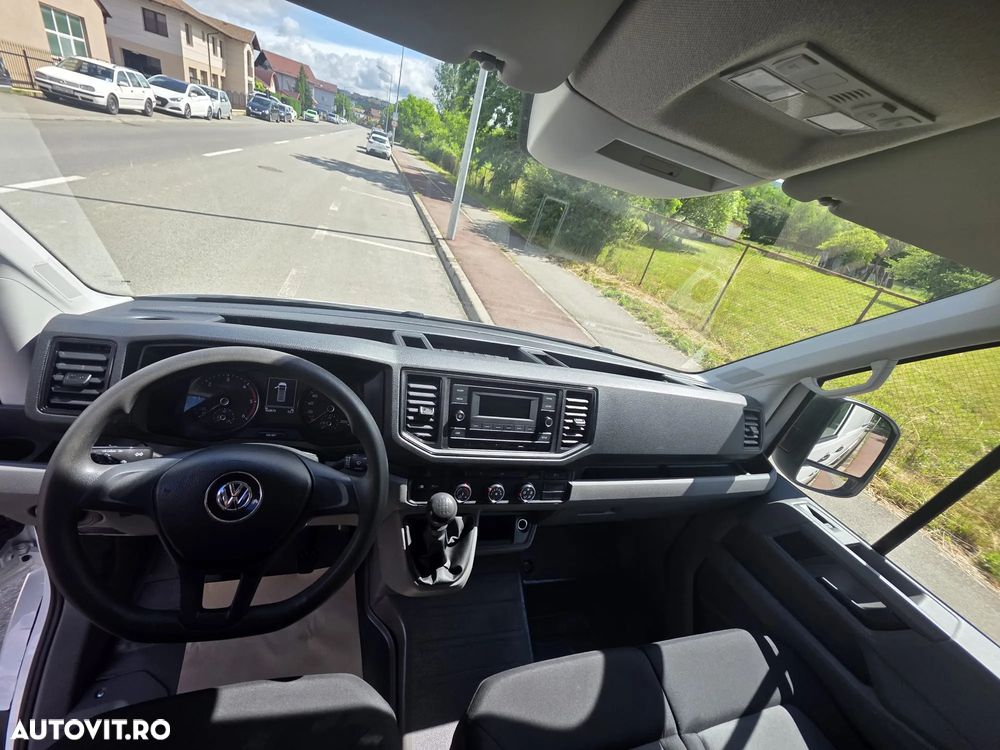 Volkswagen Crafter - 13