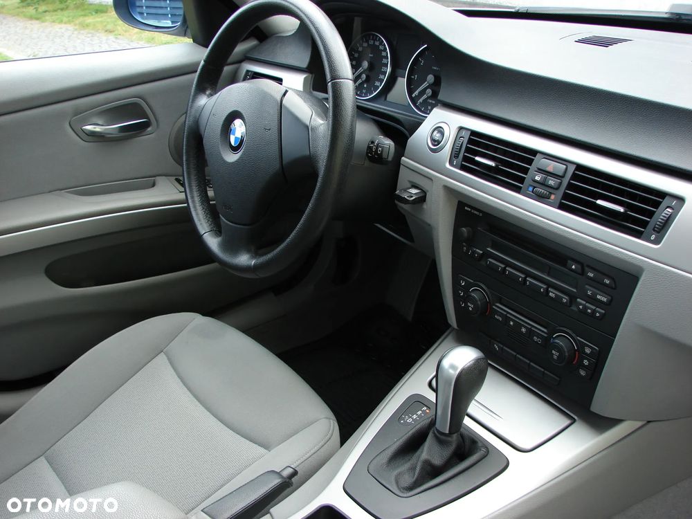 BMW Seria 3 - 14