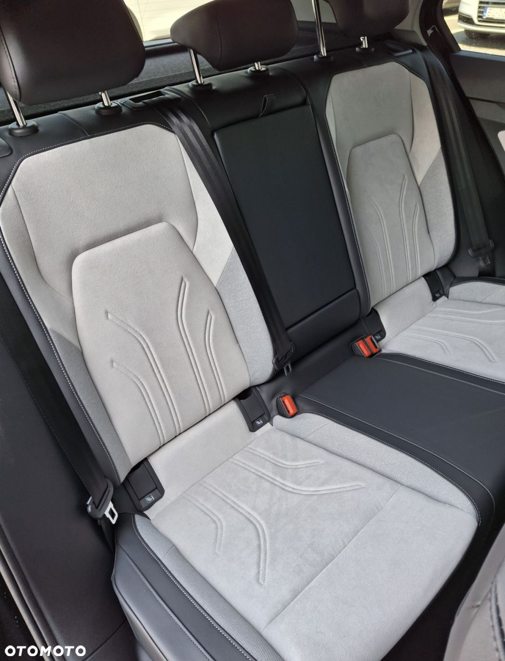 Volkswagen Golf - 18