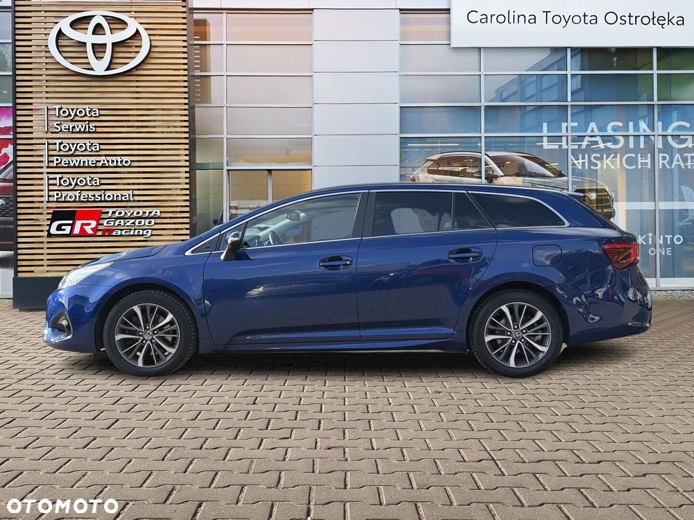 Toyota Avensis 2.0 D-4D Premium - 7
