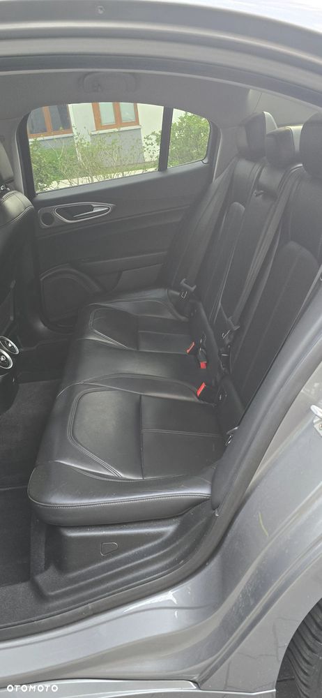 Alfa Romeo Giulia 2.2 D Turbo Super - 16