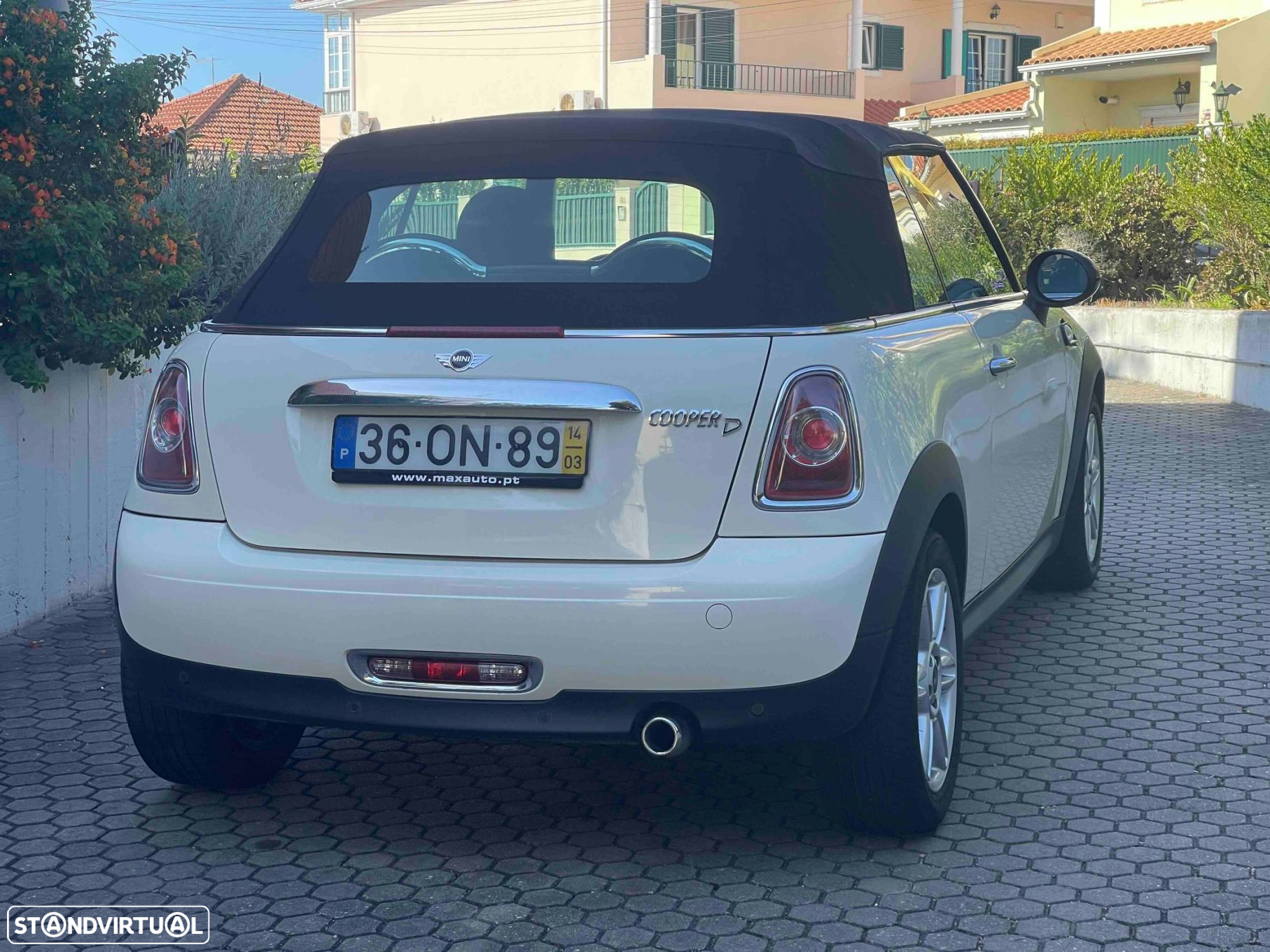 MINI Cabrio Cooper D - 19