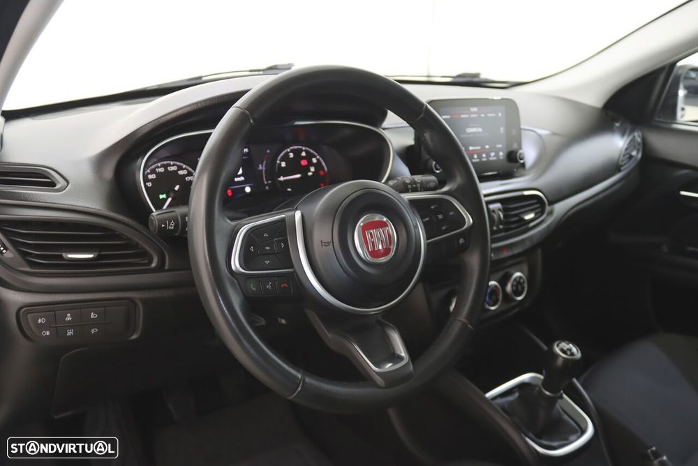 Fiat Tipo Station Wagon 1.0 GSE T3 City Life - 4