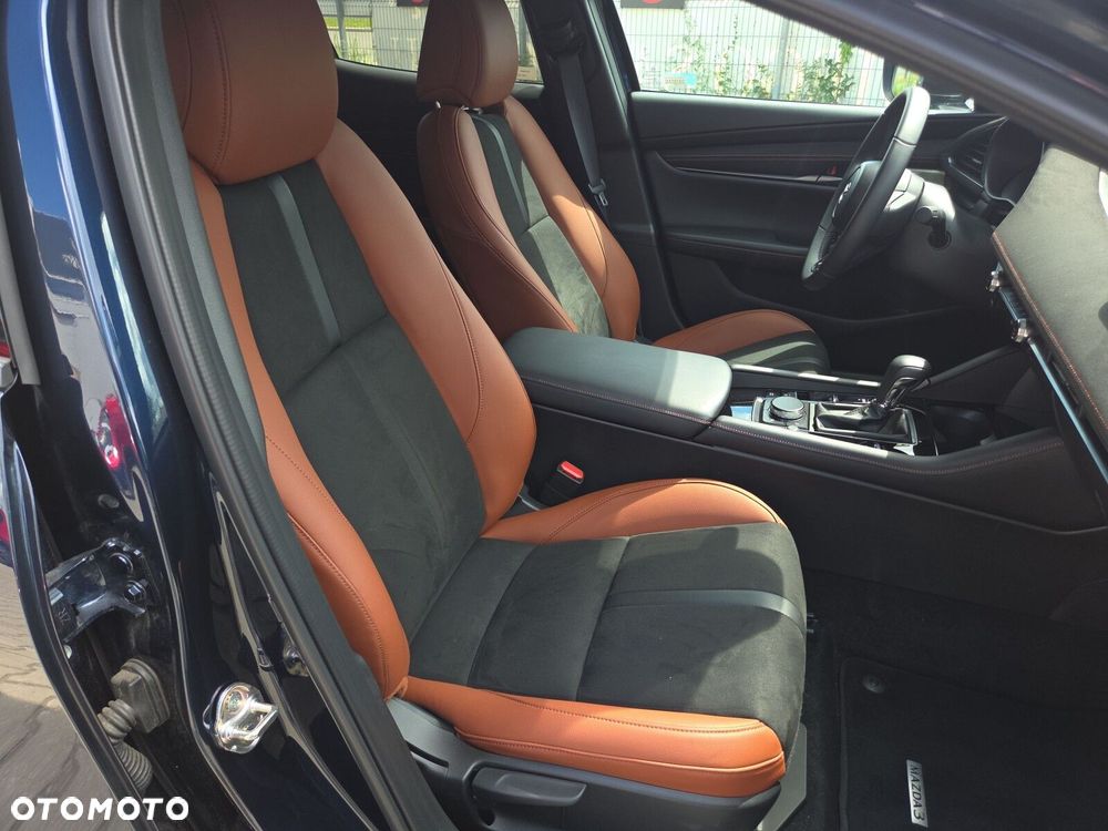 Mazda 3 - 18