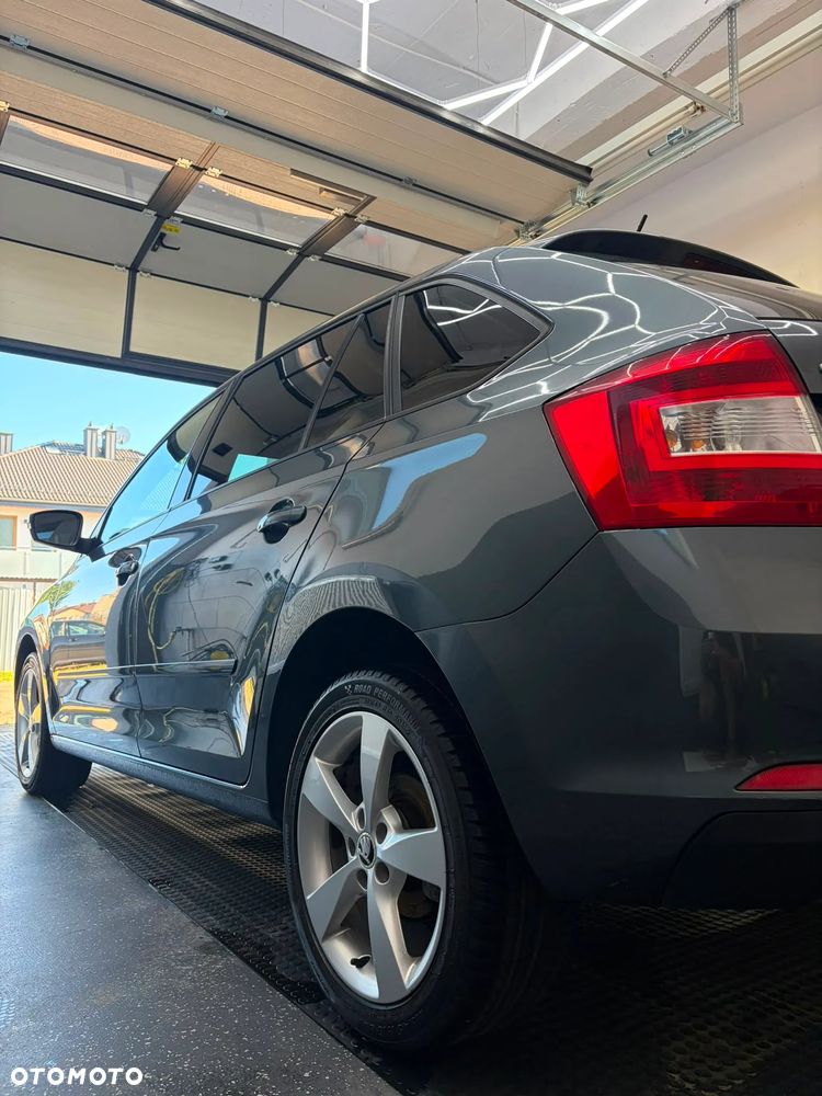 Skoda RAPID 1.2 TSI Active - 9