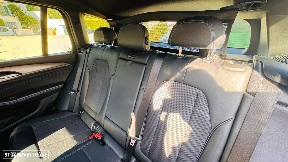 BMW X3 30 e xDrive Pack M - 10