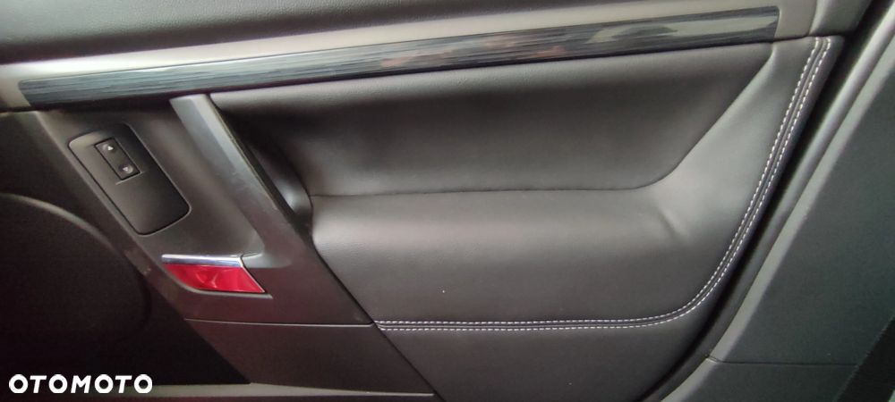 Opel Vectra 1.9 CDTI - 18