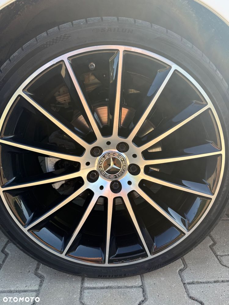 Mercedes-Benz Klasa E 220 d 9G-TRONIC - 16