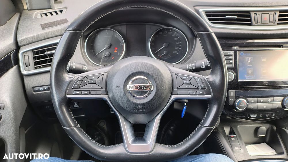 Nissan Qashqai 1.6 DCI Start/Stop 4X4-i Acenta - 6