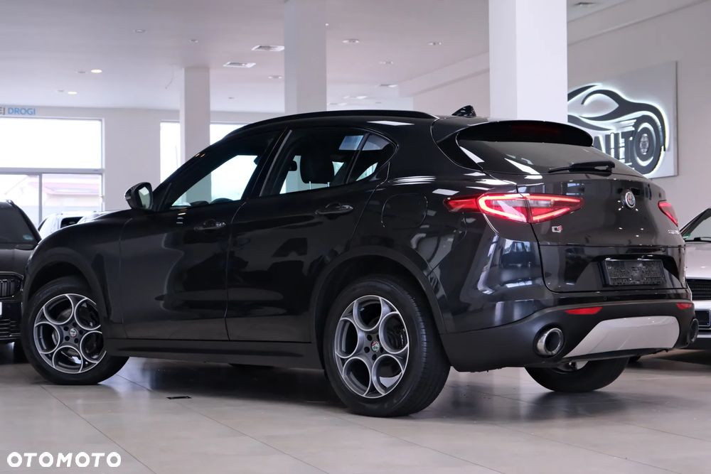 Alfa Romeo Stelvio 2.0 Turbo 16V AT8-Q4 Sprint - 7