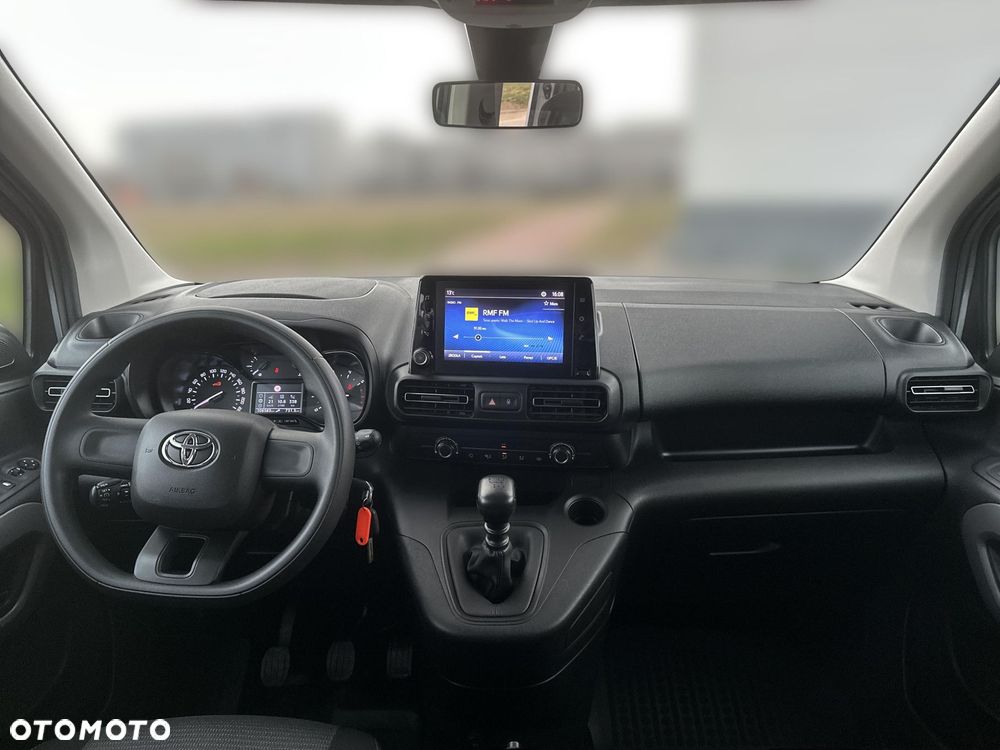 Toyota Proace City Verso 1.5 D-4D Business - 11
