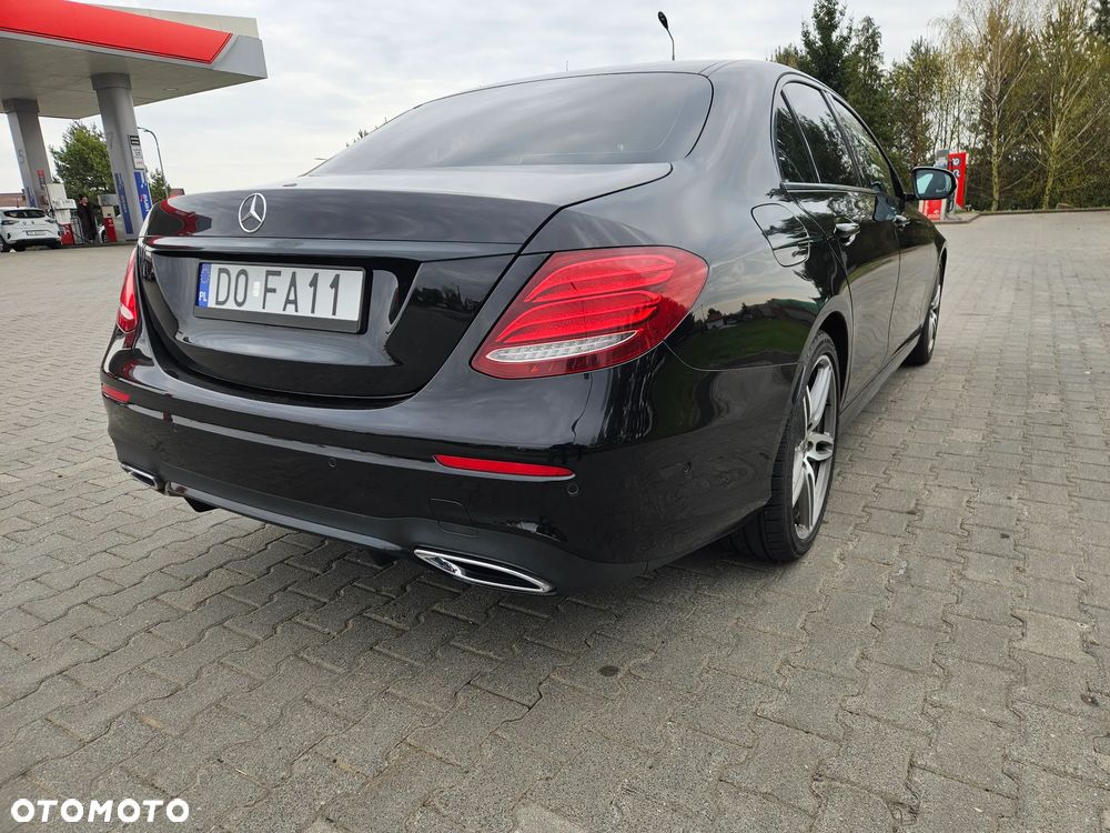 Mercedes-Benz Klasa E 220 d 9G-TRONIC - 9