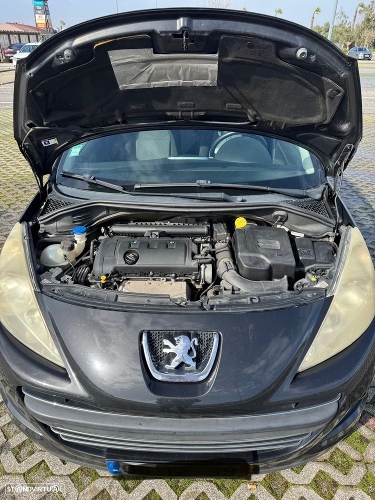 Peugeot 207 1.4 16V Active - 4