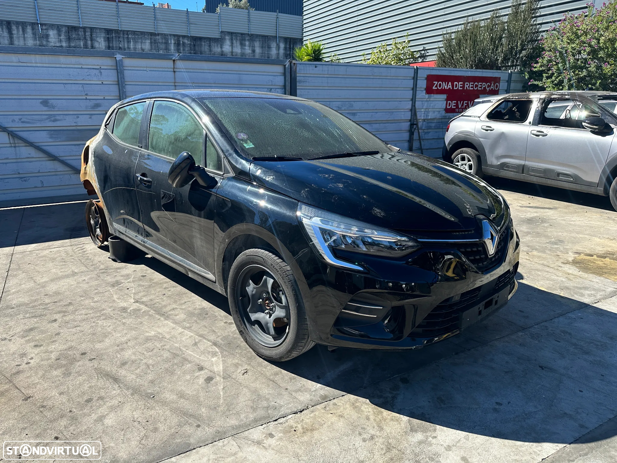 RENAULT CLIO V E-TECH HYBRID DE 2022 PARA PEÇAS - 2