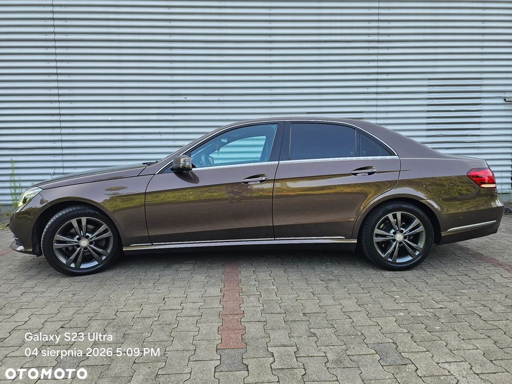 Mercedes-Benz Klasa E 200 7G-TRONIC Elegance - 2