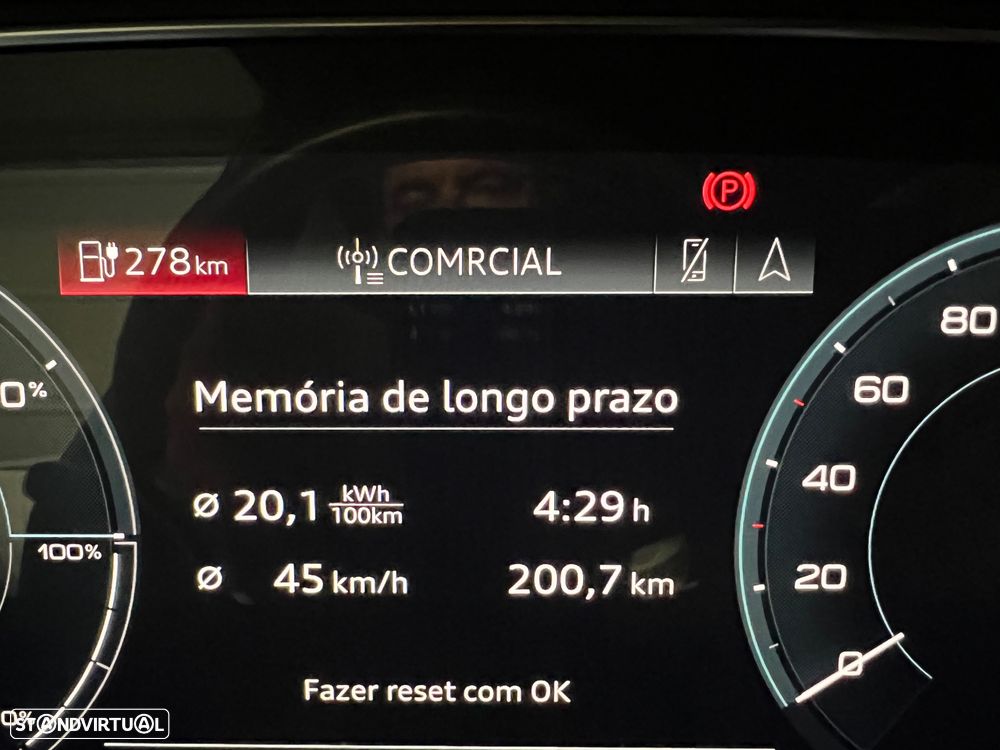 Audi e-tron 50 quattro S line - 22
