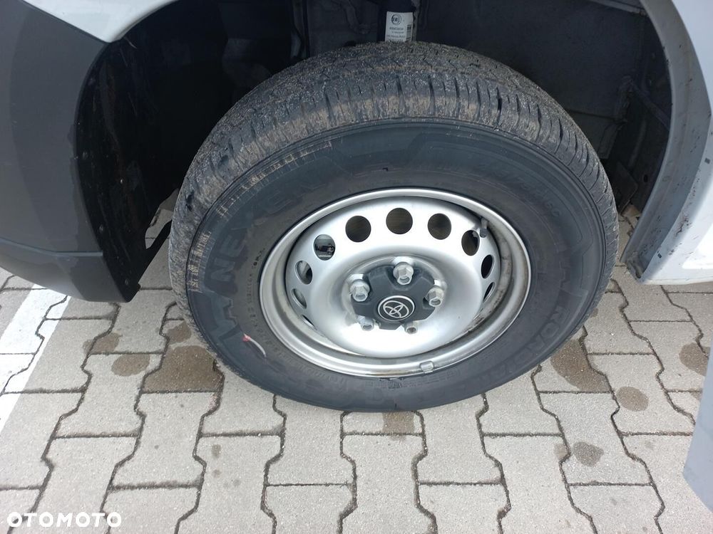 Toyota PROACE MAX - 23