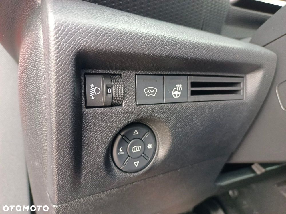 Citroën C4 1.2 PureTech Max S&S EAT8 - 21