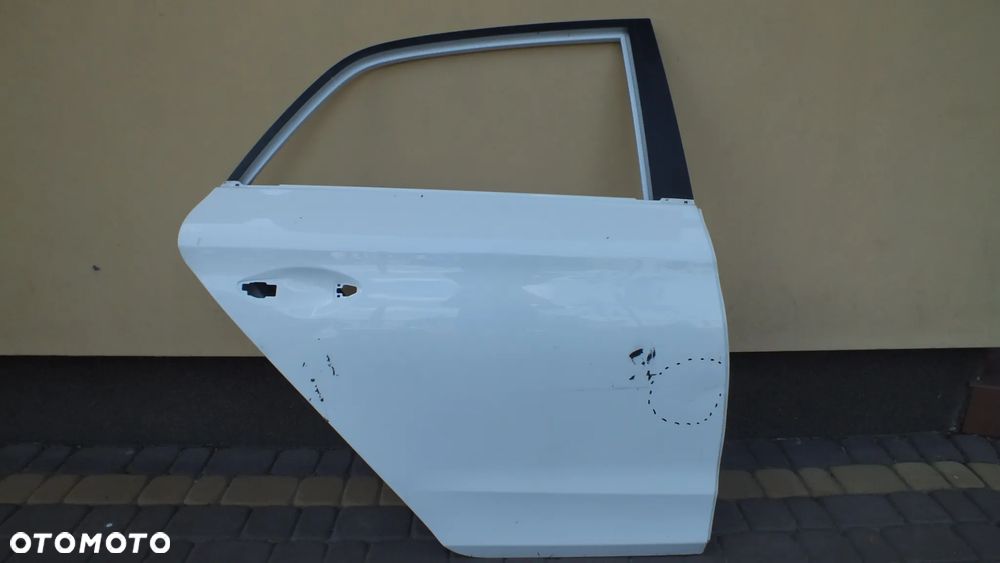 Drzwi tylne prawe Hyundai I20 II - 1