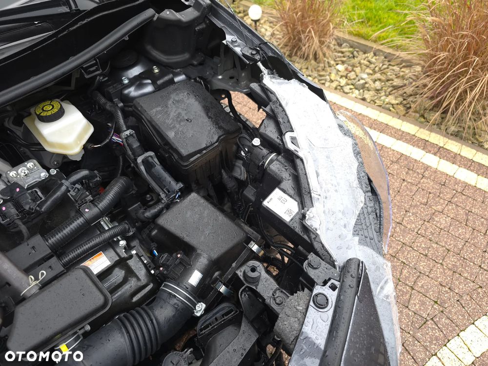 Toyota Yaris Cross Hybrid 1.5 Comfort - 32