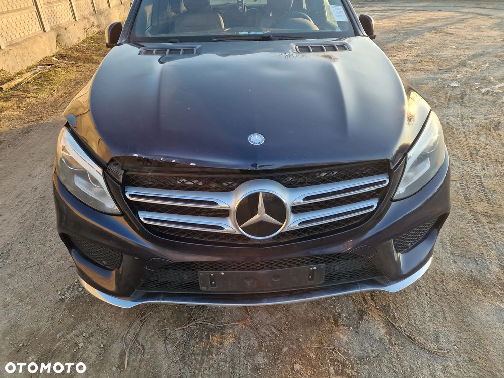 Mercedes-Benz GLE 350 d 4Matic 9G-TRONIC AMG Line - 18