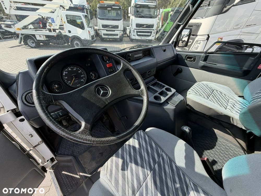 Mercedes-Benz MB 100 - 23