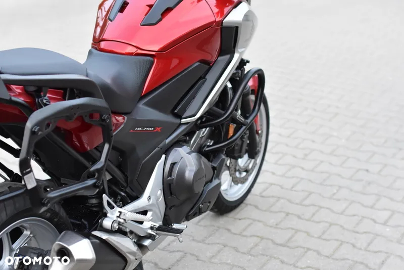 Honda NC - 15