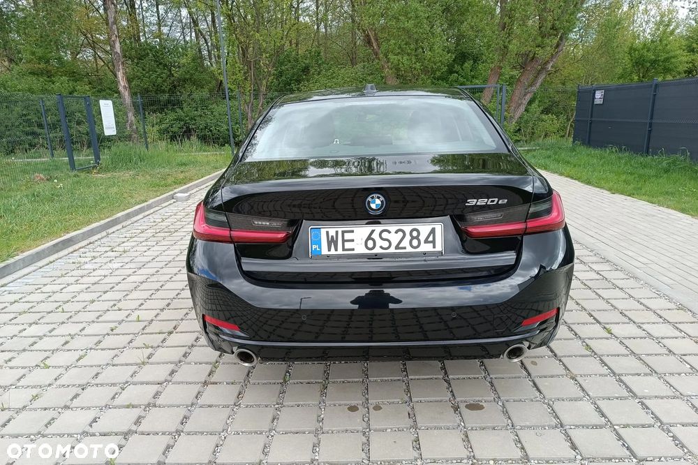 BMW Seria 3 320e Advantage - 10