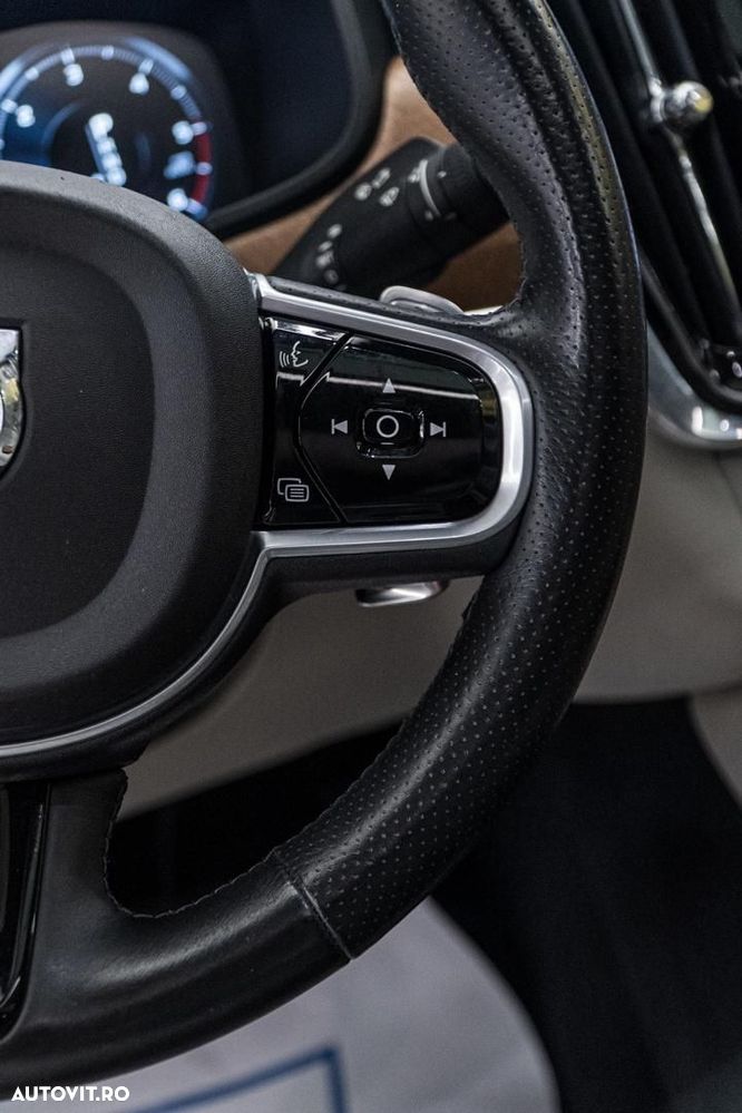 Volvo S90 D5 AWD Inscription - 19